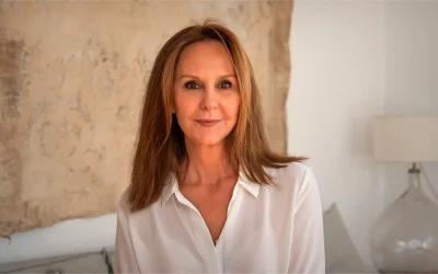 MARÍA DUEÑAS
